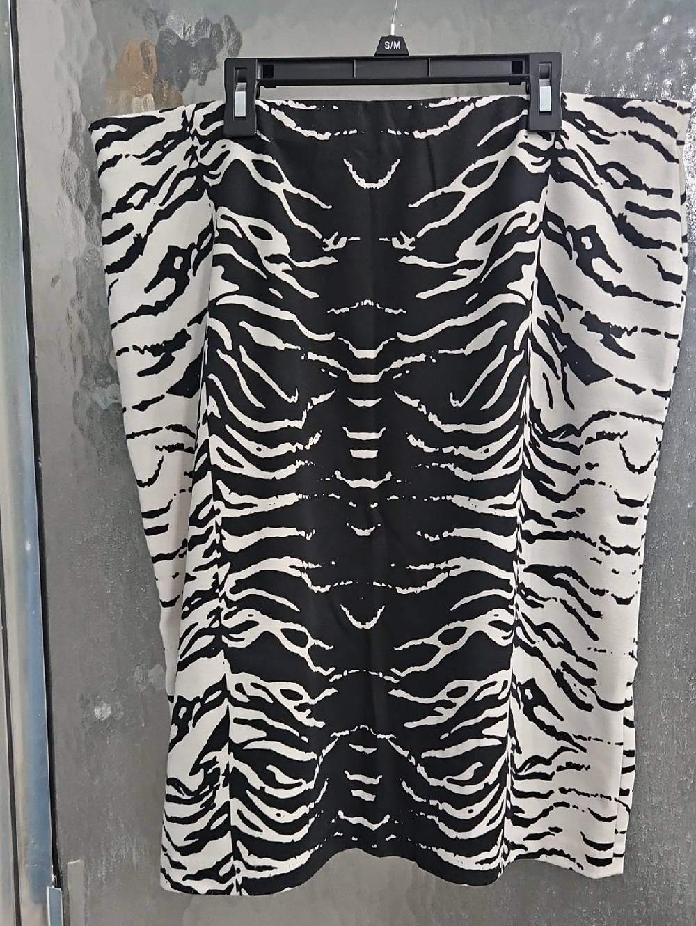 Peter Nygard Black and White Zebra-Print Skirt